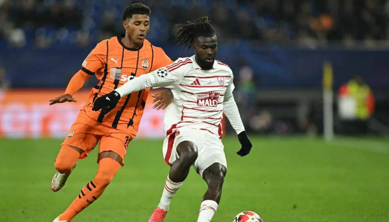 关于今晨意大利杯焦点战，葡萄牙体育门线救险，底气十足，球队文化再被提及的信息